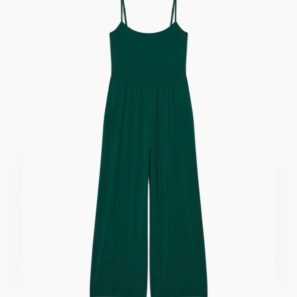 Aritzia market jumpsuit aventurine green